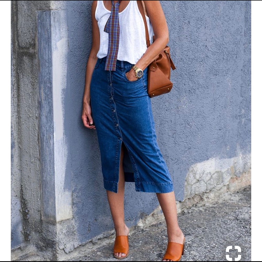 Vintage High Waisted Denim Skirt